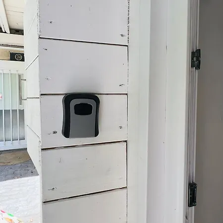 La Fabrica Deu Rei Enric Apartment Pau