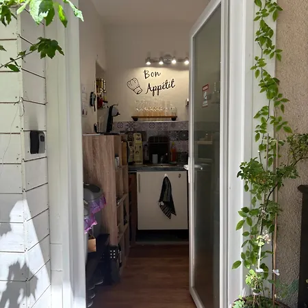 La Fabrica Deu Rei Enric * Pau