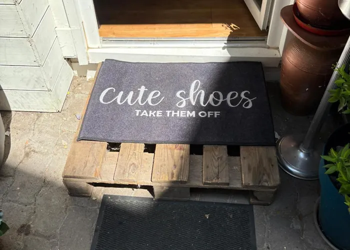 La Fabrica Deu Rei Enric Apartment *