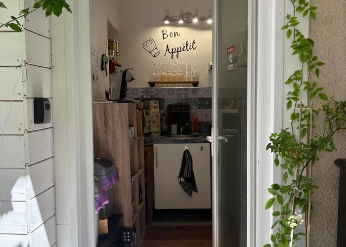 La Fabrica Deu Rei Enric * Pau